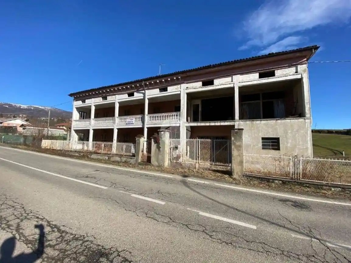 Casa indipendente in vendita a Giaveno