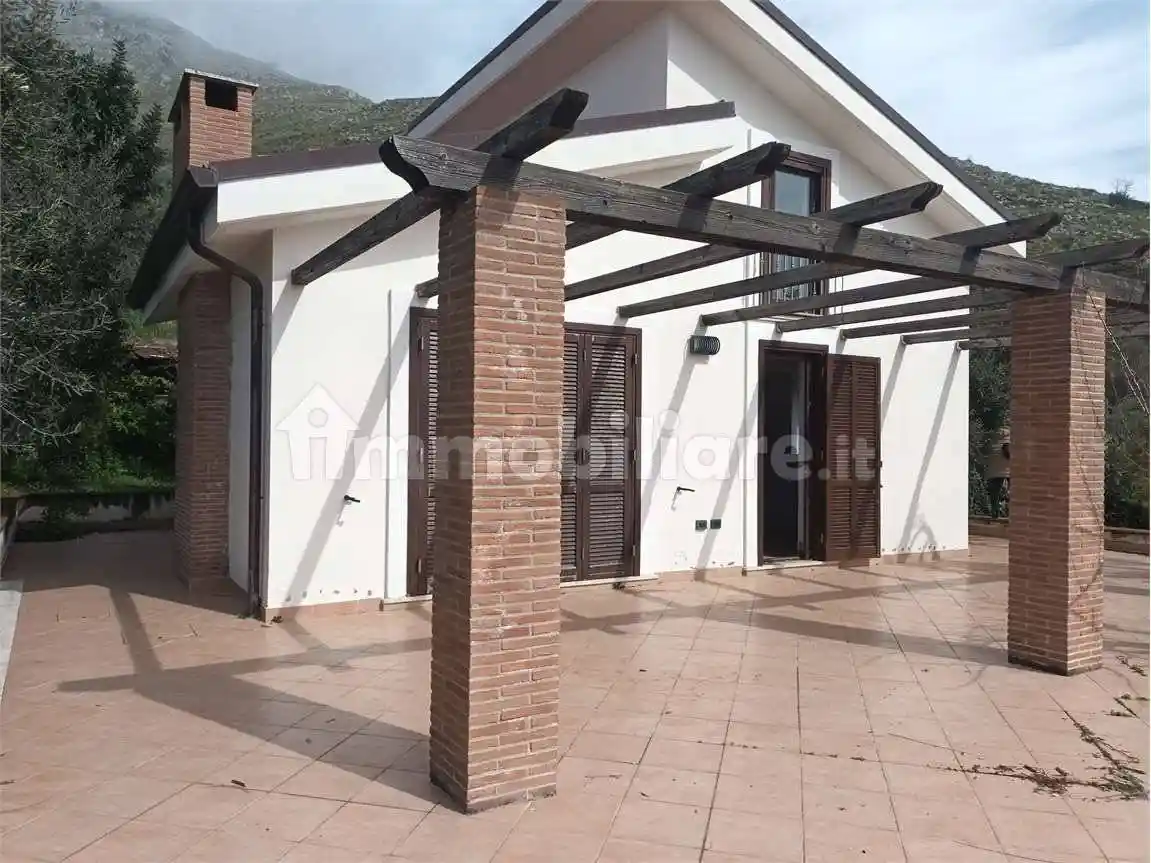 Villa in vendita a Itri