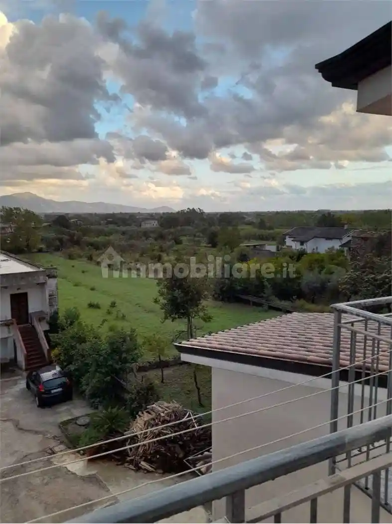 Appartamento in vendita a Santi Cosma e Damiano