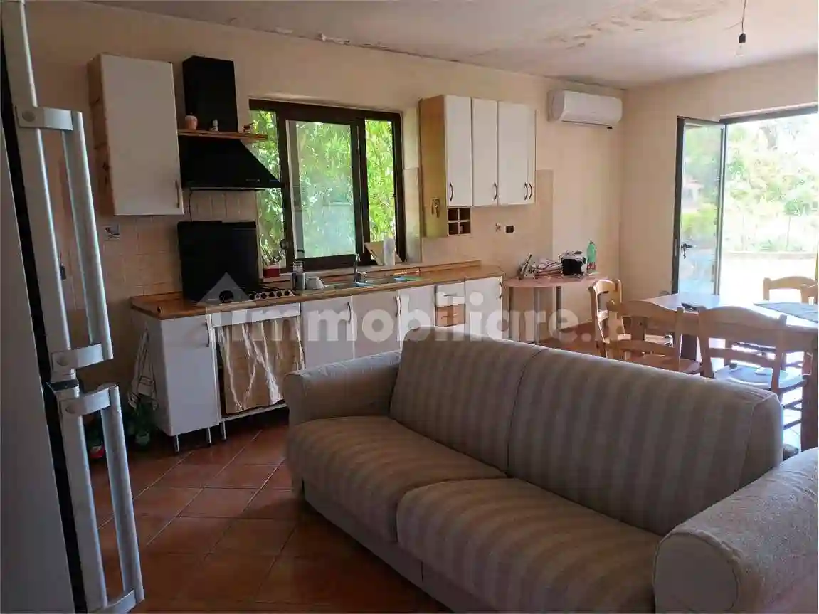 Casa indipendente - foto 2