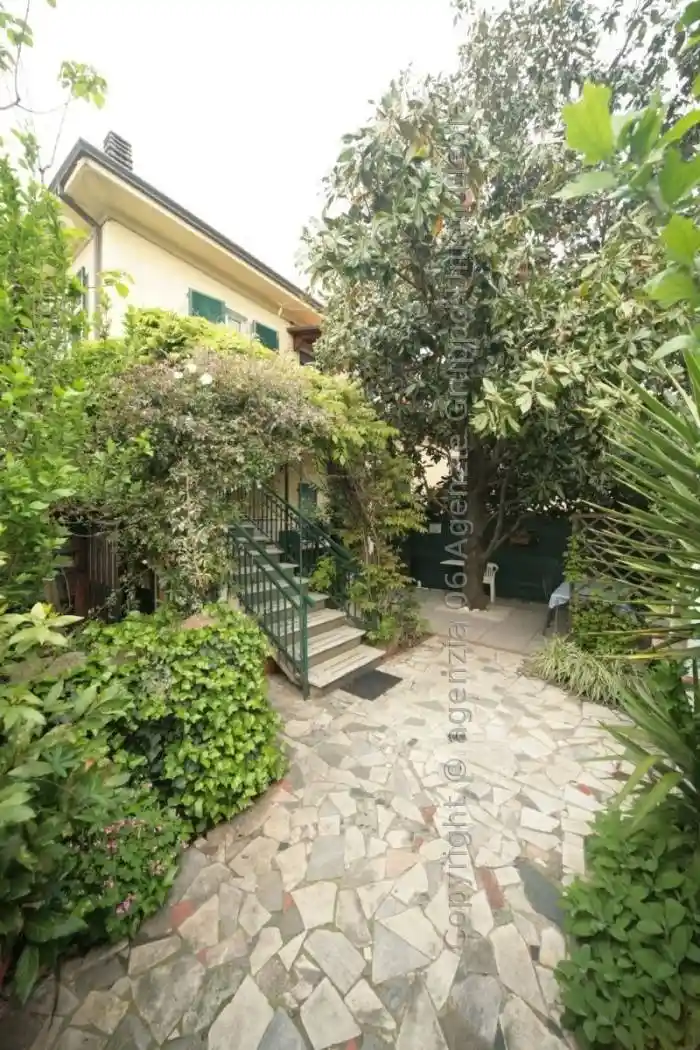 Villetta a schiera in vendita a Sarzana