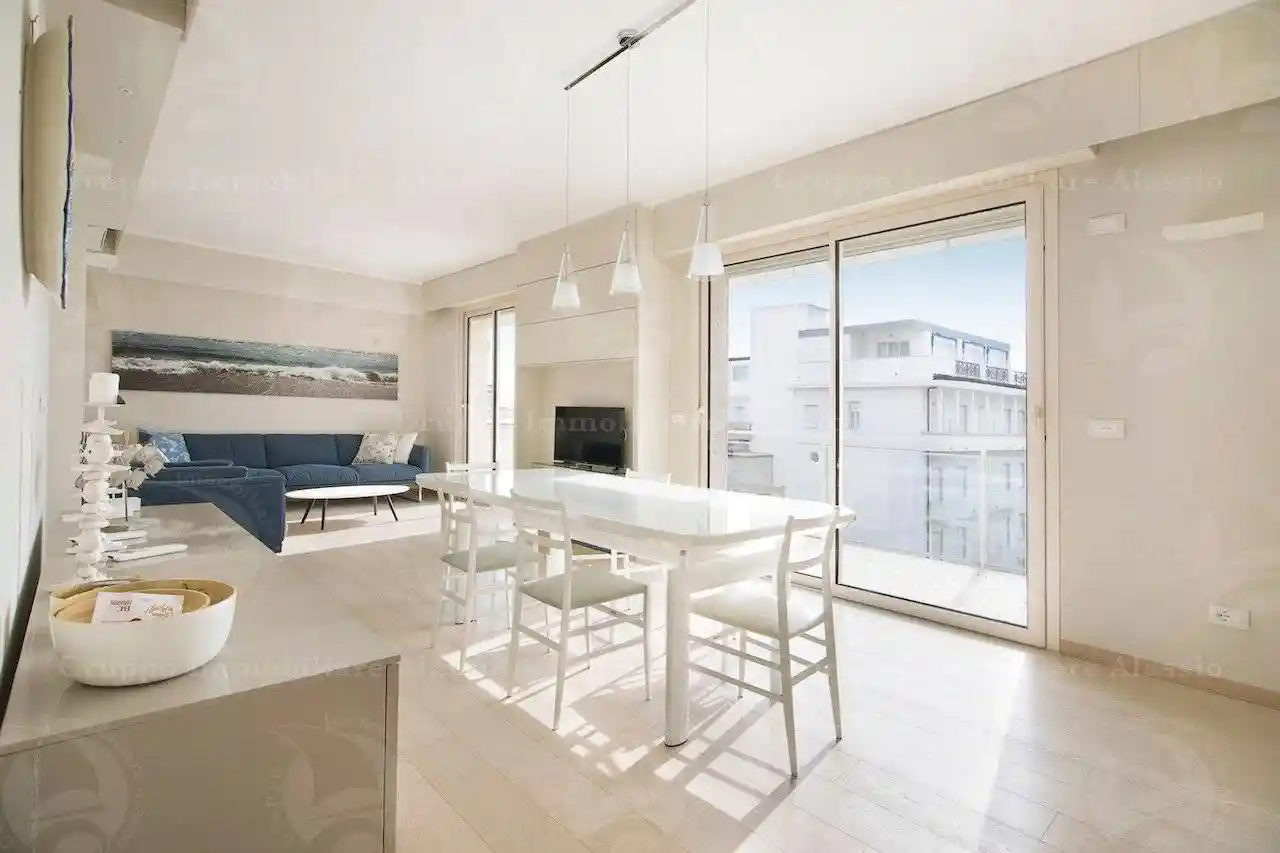 Appartamento in affitto a Alassio