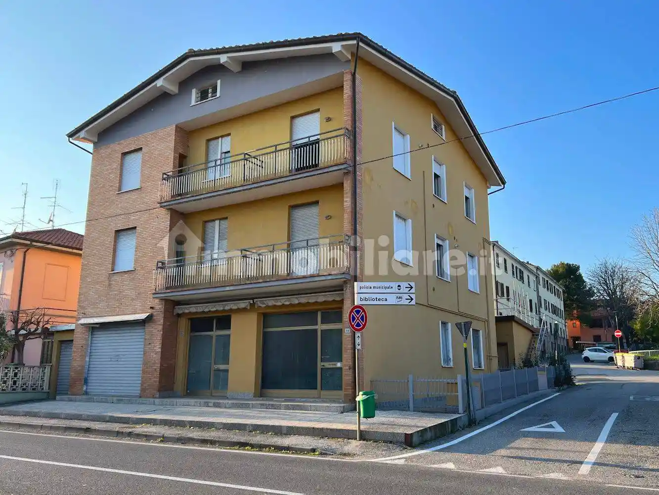 Villa plurifamiliare via Borgo Santa Maria, Borgo Santa Maria, Pesaro - foto 2