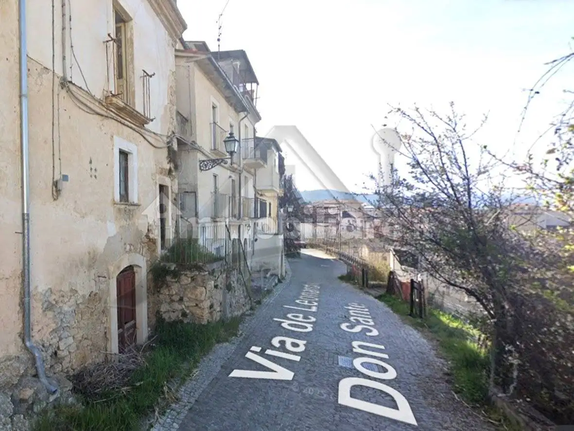 Casa indipendente in vendita a San Demetrio Ne' Vestini