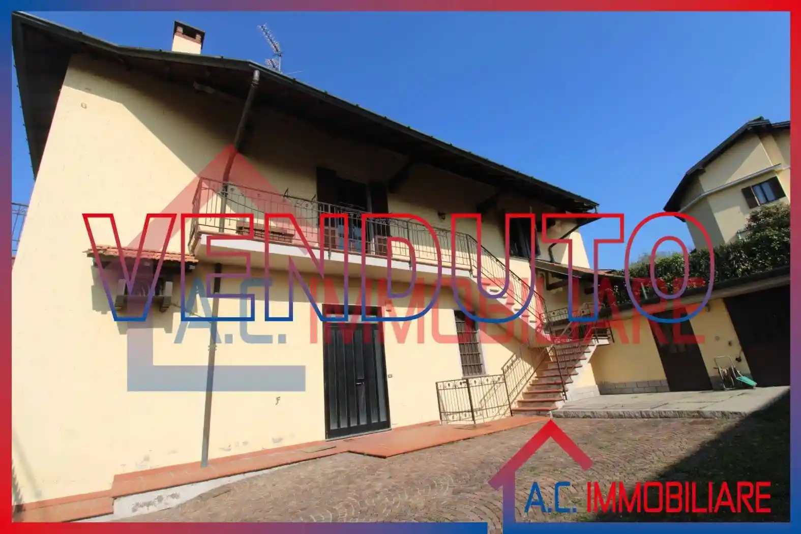 Villa in vendita a Vergiate