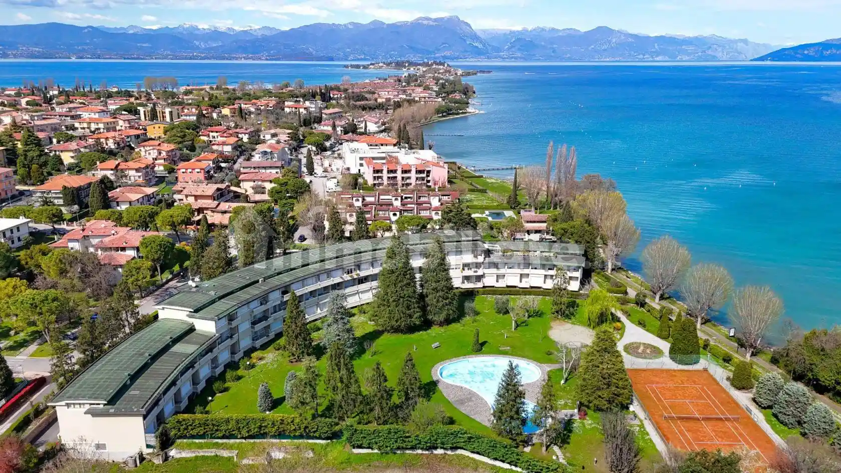 Appartamento in vendita a Sirmione