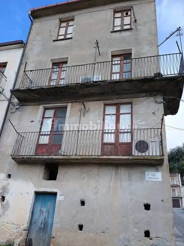 Palazzo - Edificio in Vendita - foto 2