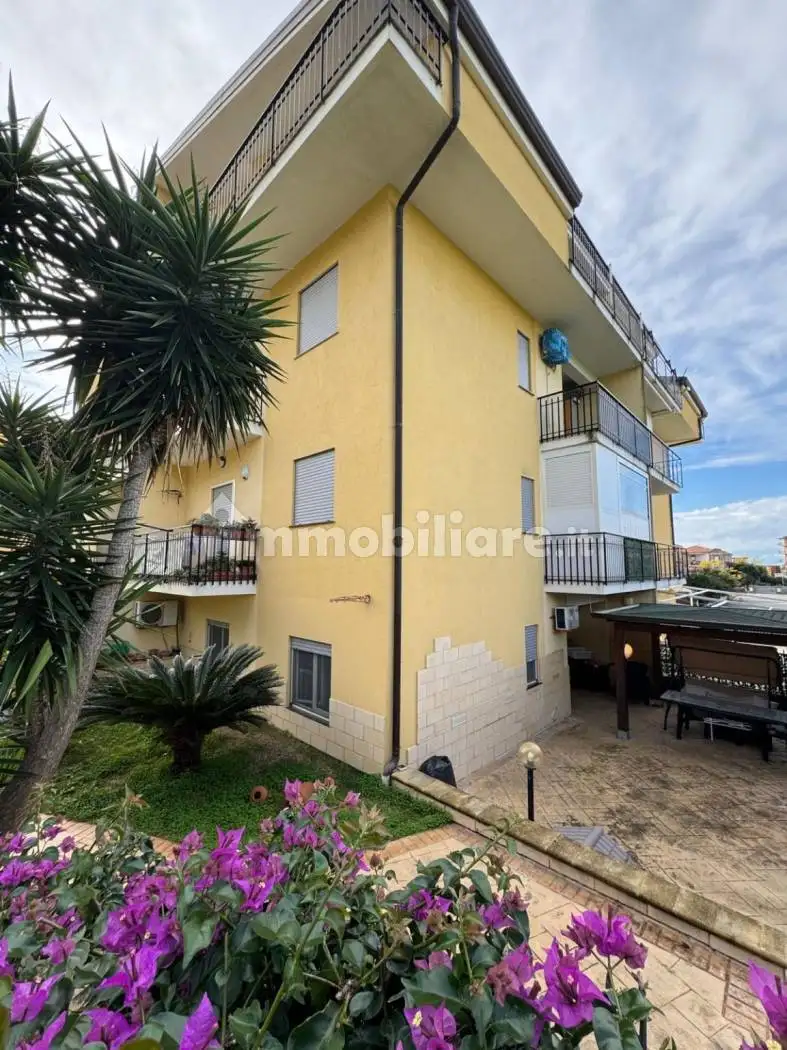 Appartamento in vendita a Gizzeria