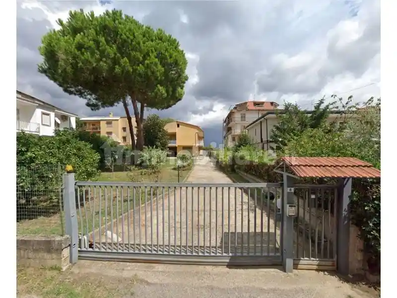 Villa in vendita a Lamezia Terme