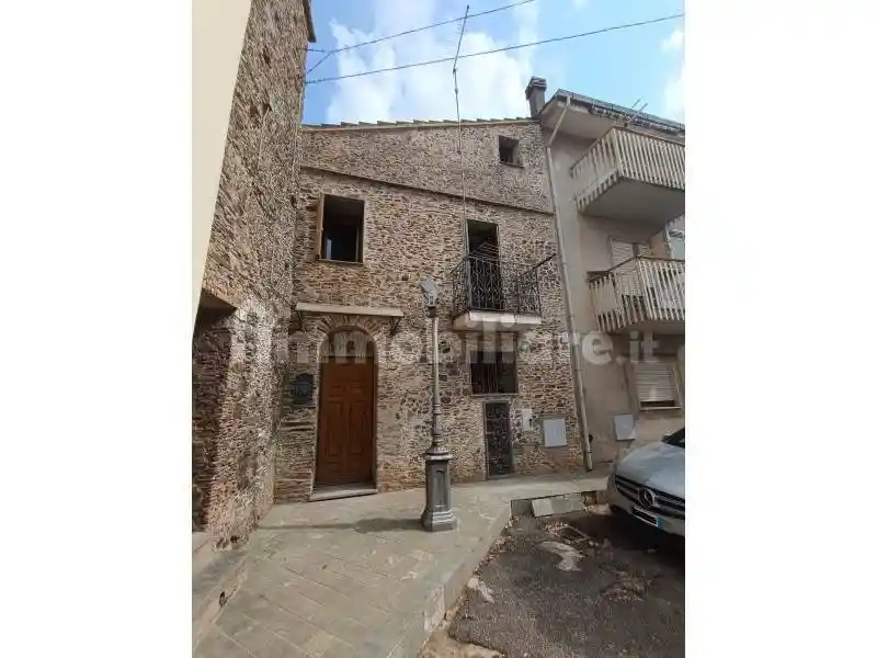 Casa indipendente in vendita a Pianopoli