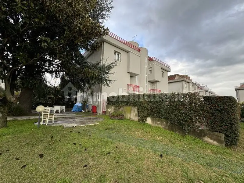 Villa in vendita a Lamezia Terme