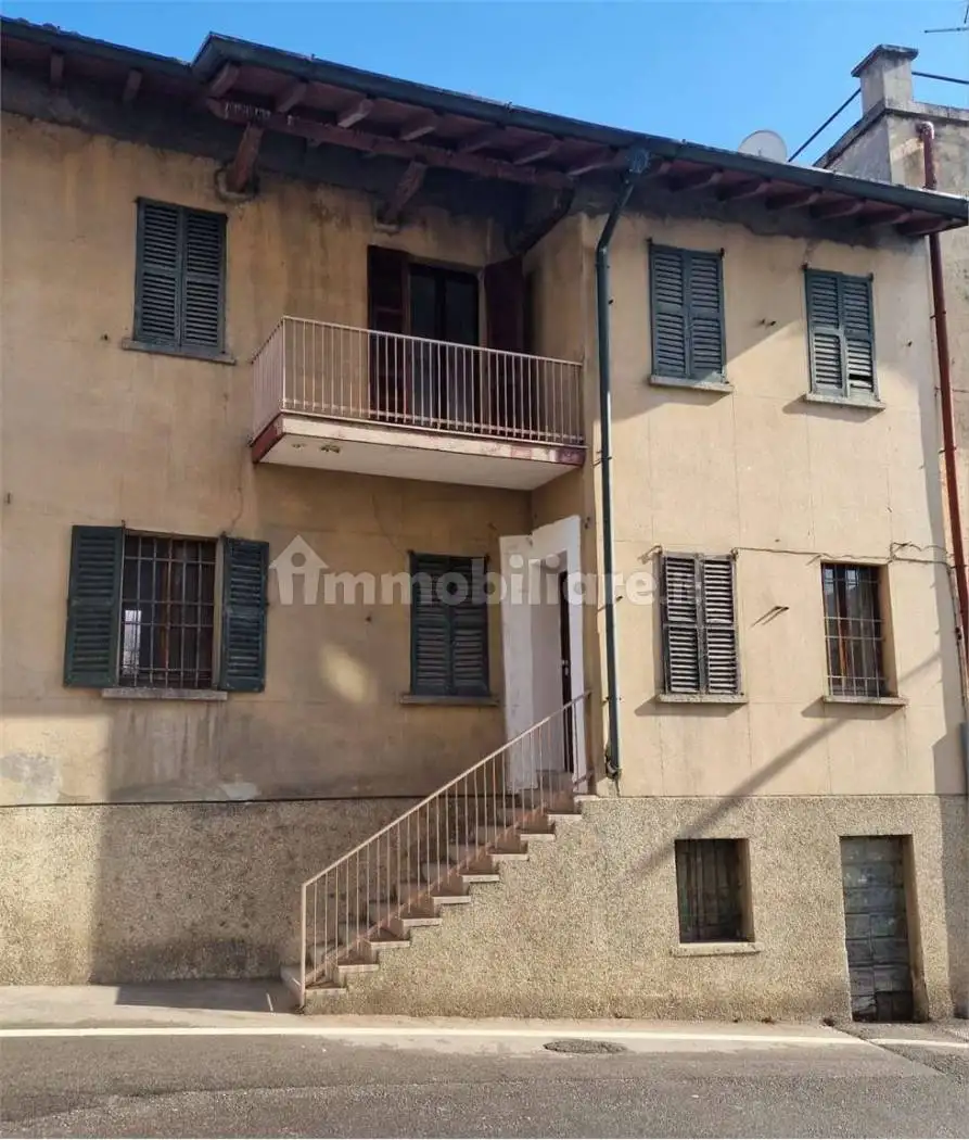 Appartamento in vendita a Figino Serenza