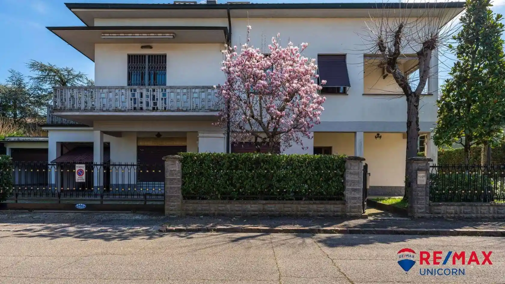 Villa in vendita a Modena