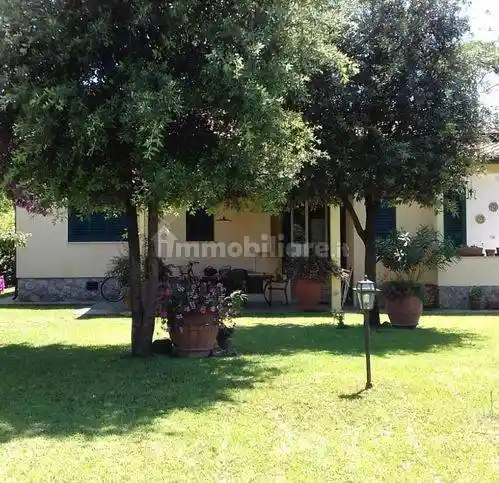 Villa in vendita a Pietrasanta