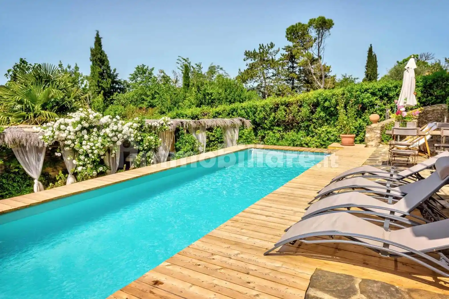 Villa unifamiliare Località Giovi le Lastre, Giovi, Arezzo - foto 2