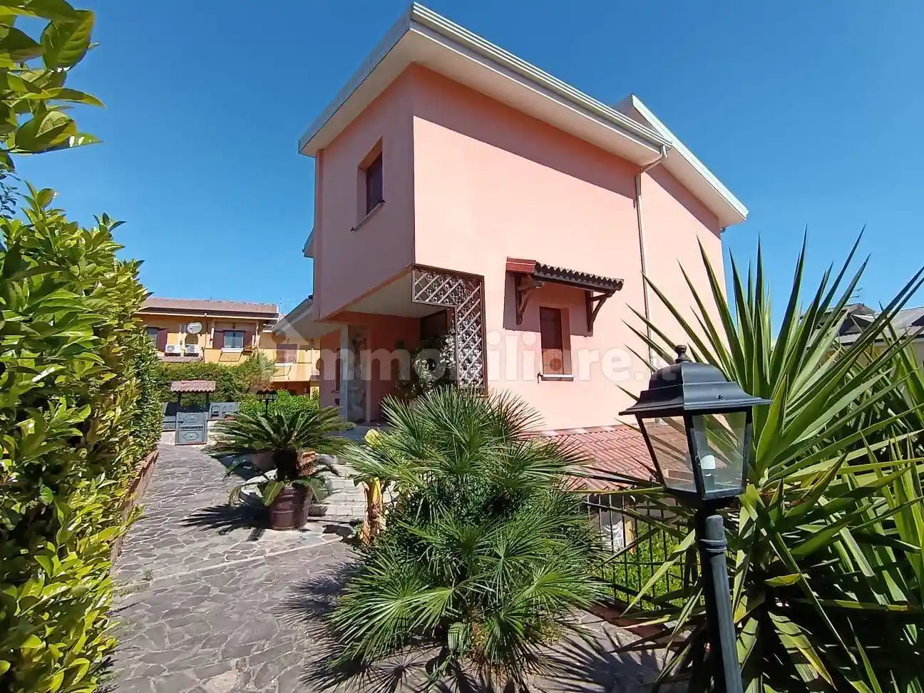 Villa unifamiliare via Carlo Goldoni, Tivolille Pasquali Merenzata, Mendicino - foto 2