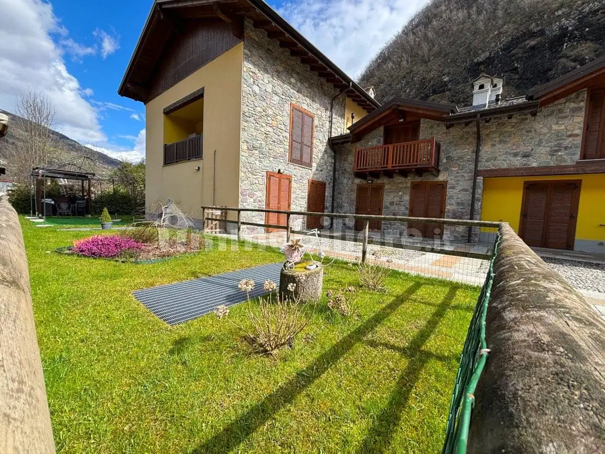 Appartamento in vendita a Gromo