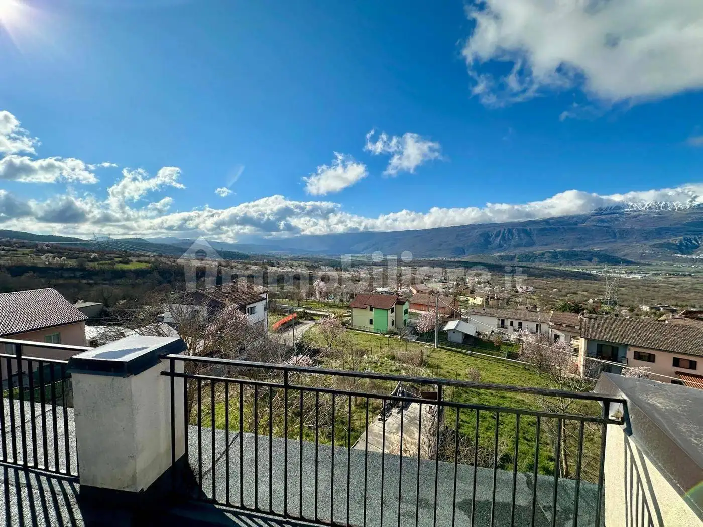 Casa indipendente in vendita a Barisciano