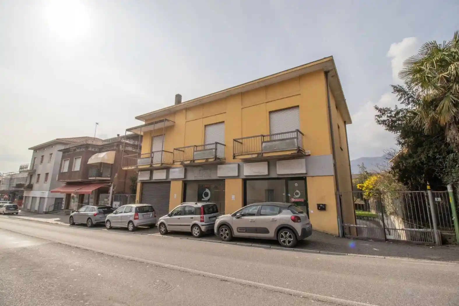 Palazzo - Edificio in vendita a Calolziocorte