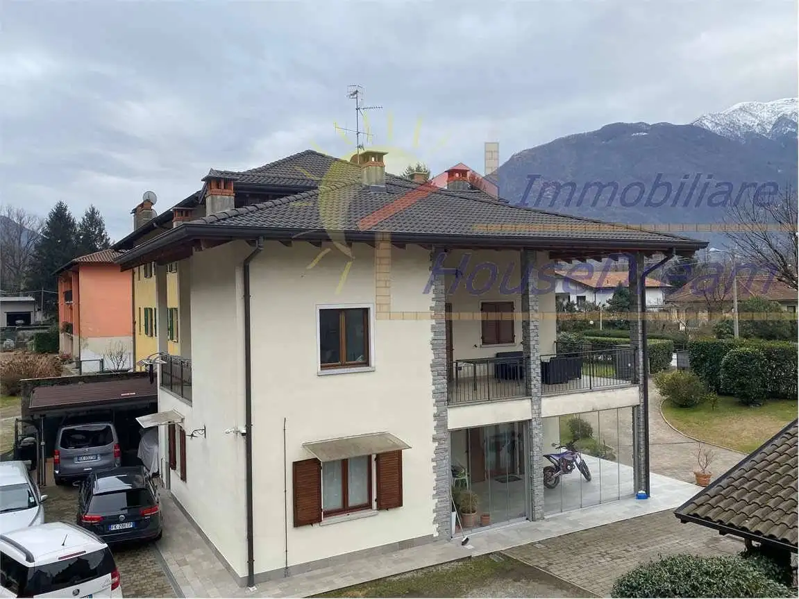 Villa in vendita a Mergozzo