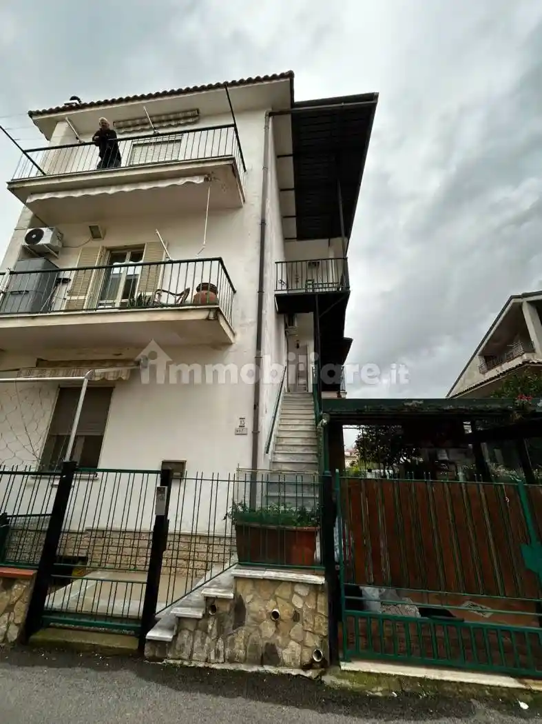 Appartamento in vendita a Minturno