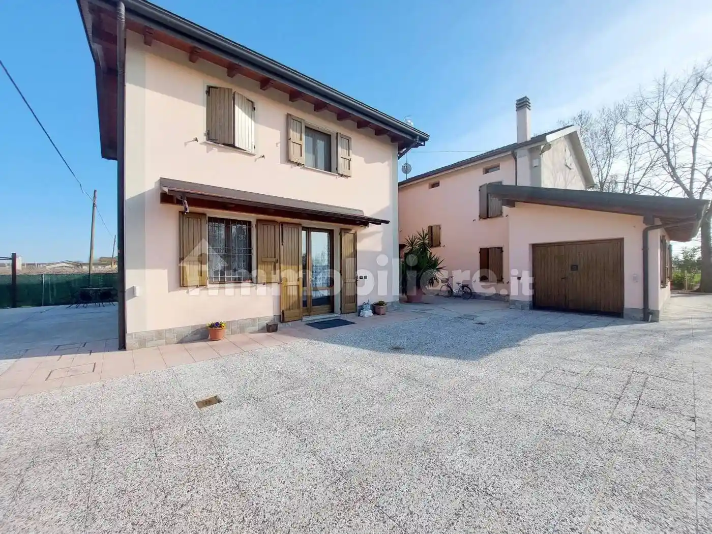 Villa in vendita a Novellara