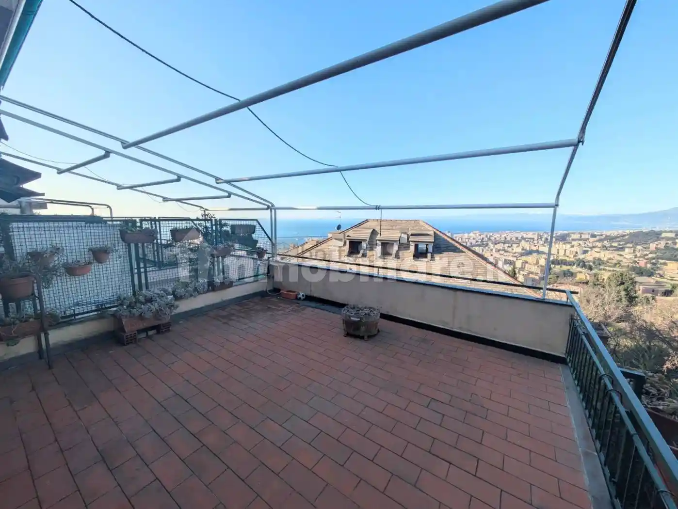 Appartamento in vendita a Genova