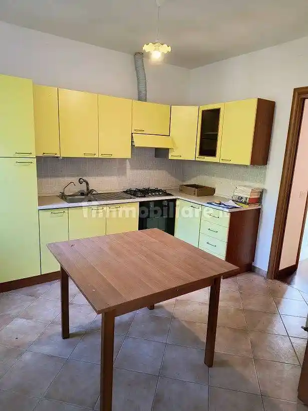 Appartamento in vendita a Mombaroccio