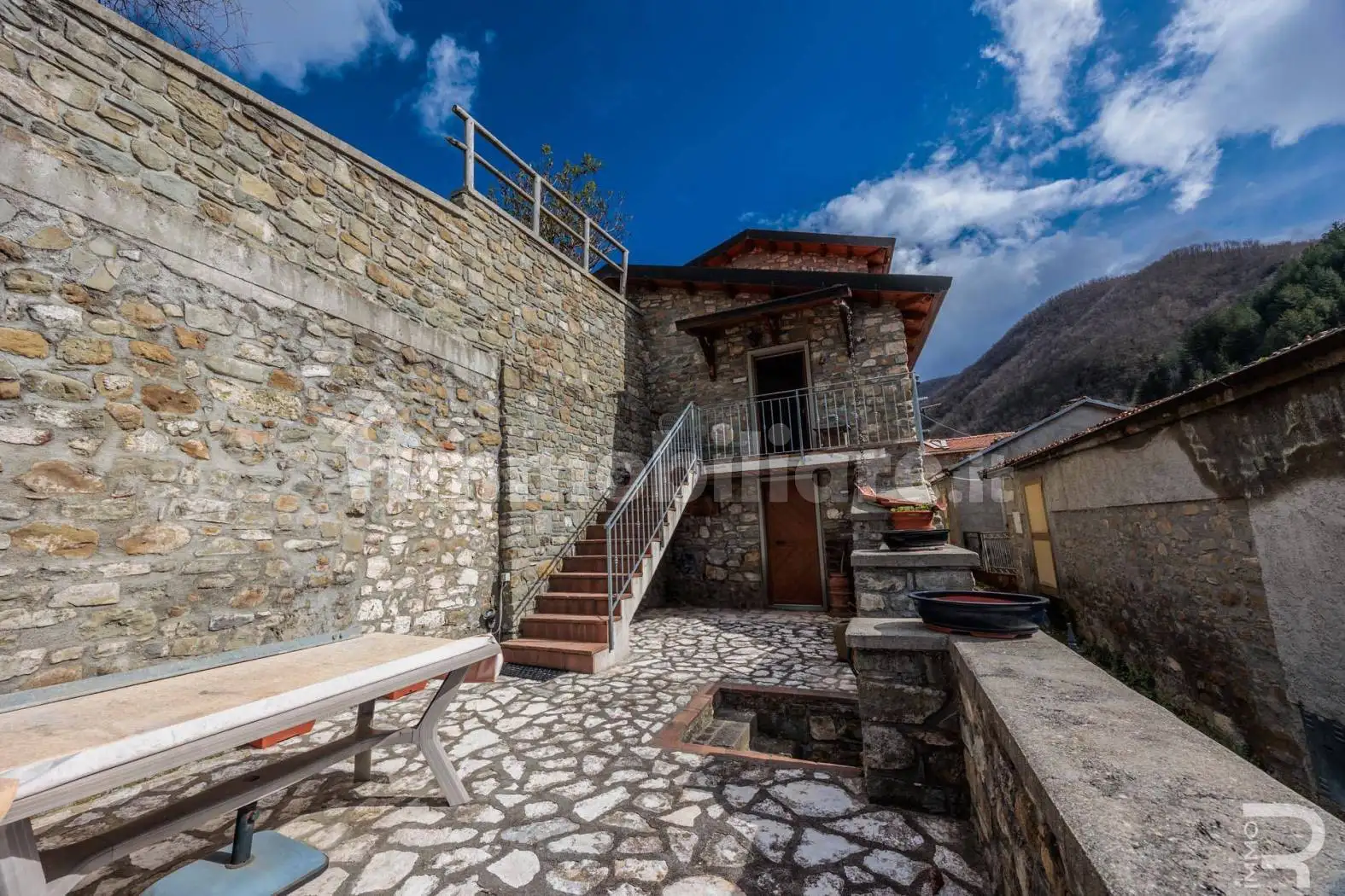 Villa in vendita a Casola in Lunigiana