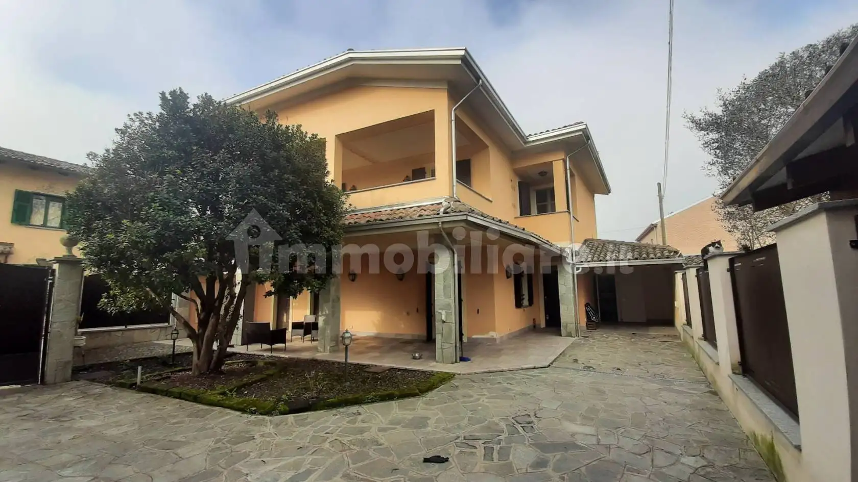 Casa indipendente in vendita a Alessandria