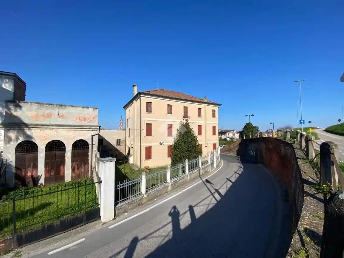 Casa indipendente in vendita a Anguillara Veneta
