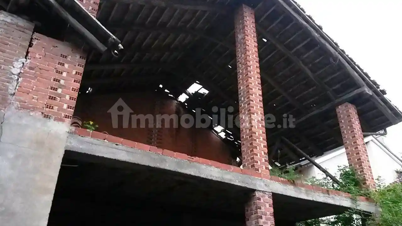 Casa indipendente in vendita a Avigliana