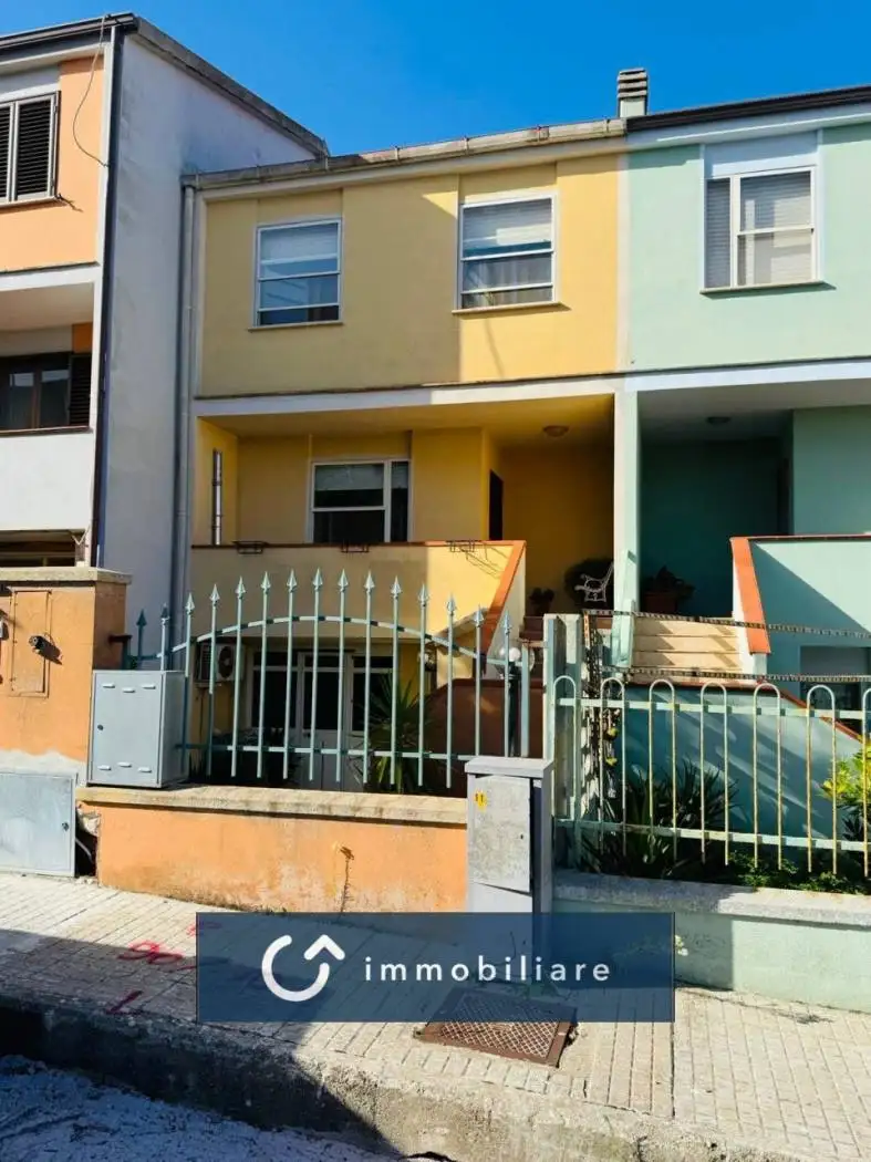 Villetta a schiera in vendita a Ossi