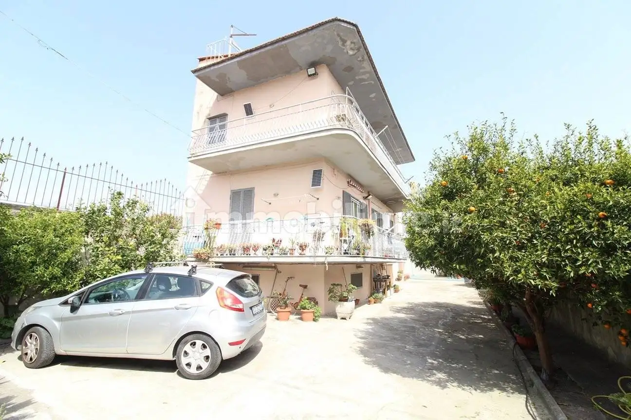 Villa in vendita a Napoli