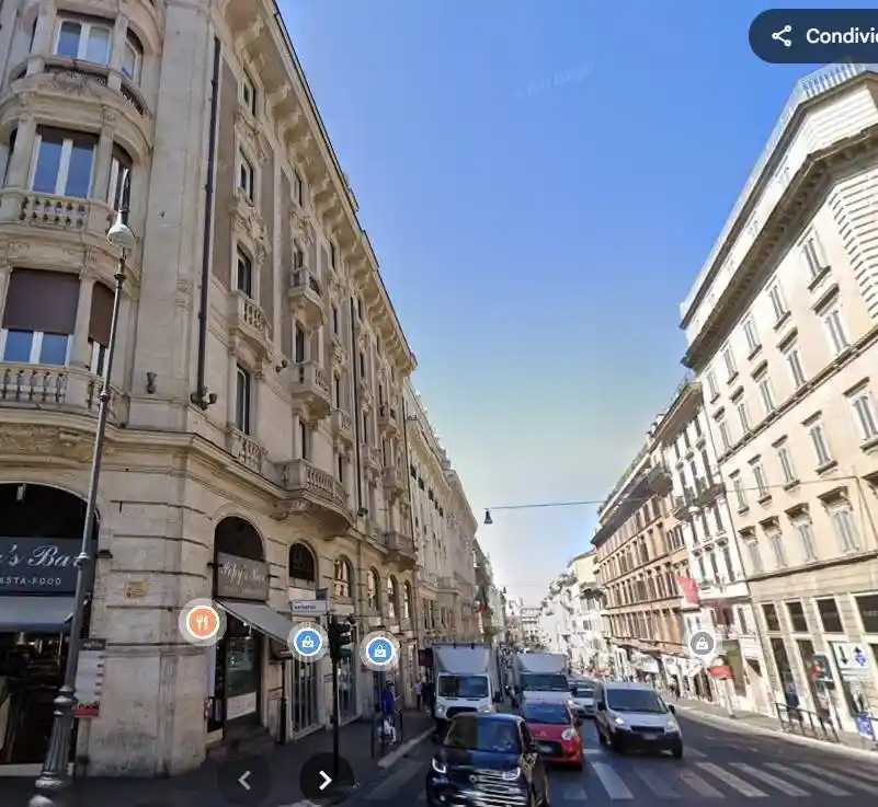 Palazzo - Edificio in vendita a Roma