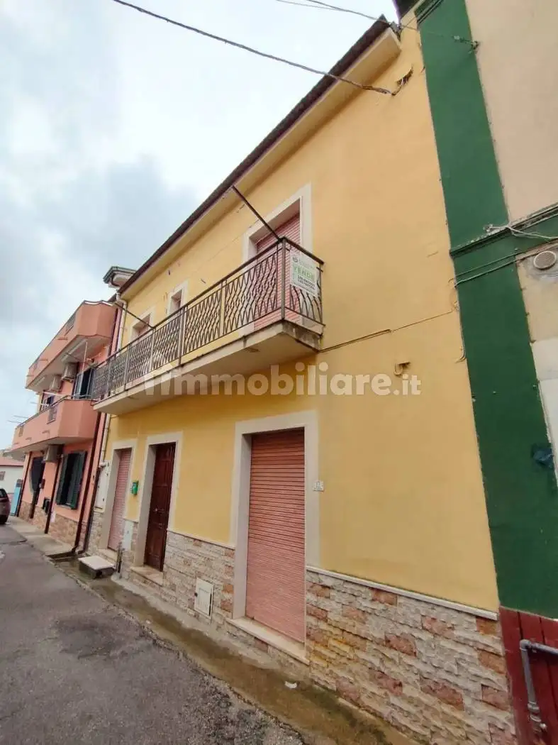 Villa in vendita a San Salvatore Telesino