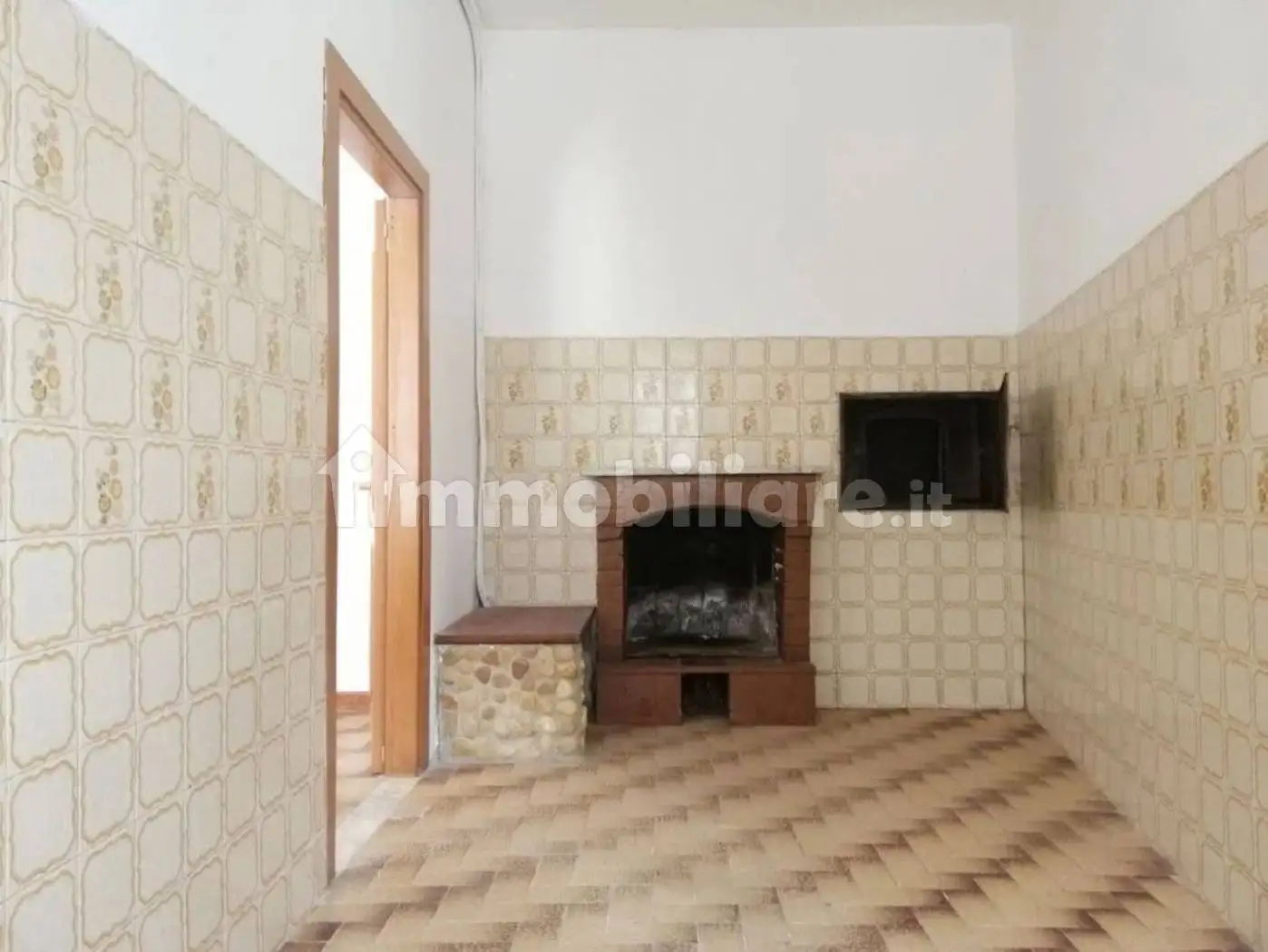 Terratetto unifamiliare via Puglianello San C., Amorosi - foto 2