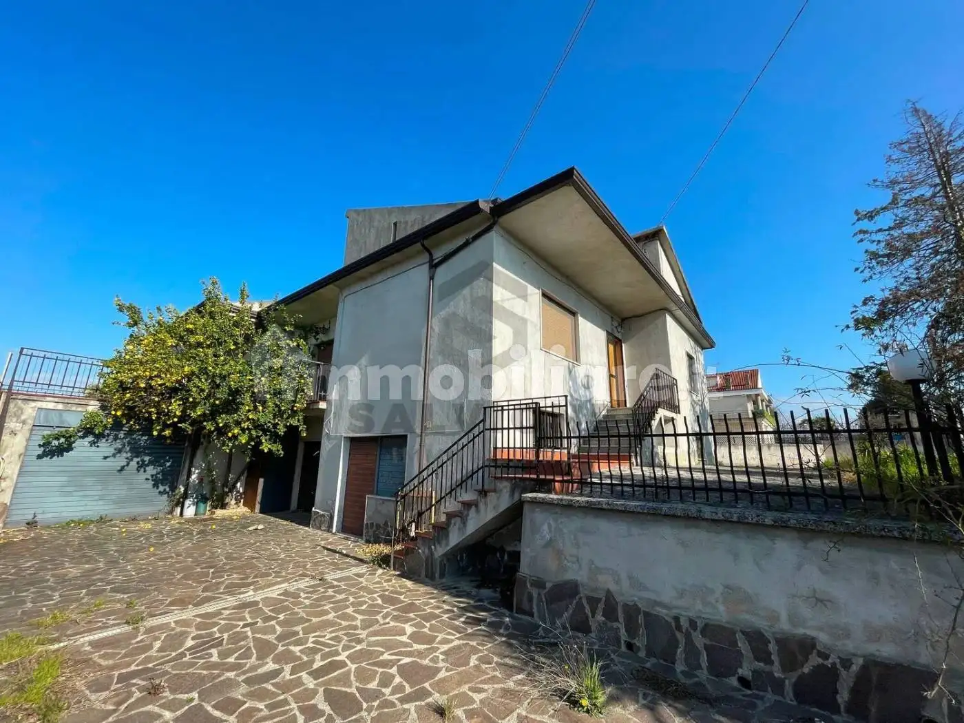 Villa in vendita a Amorosi