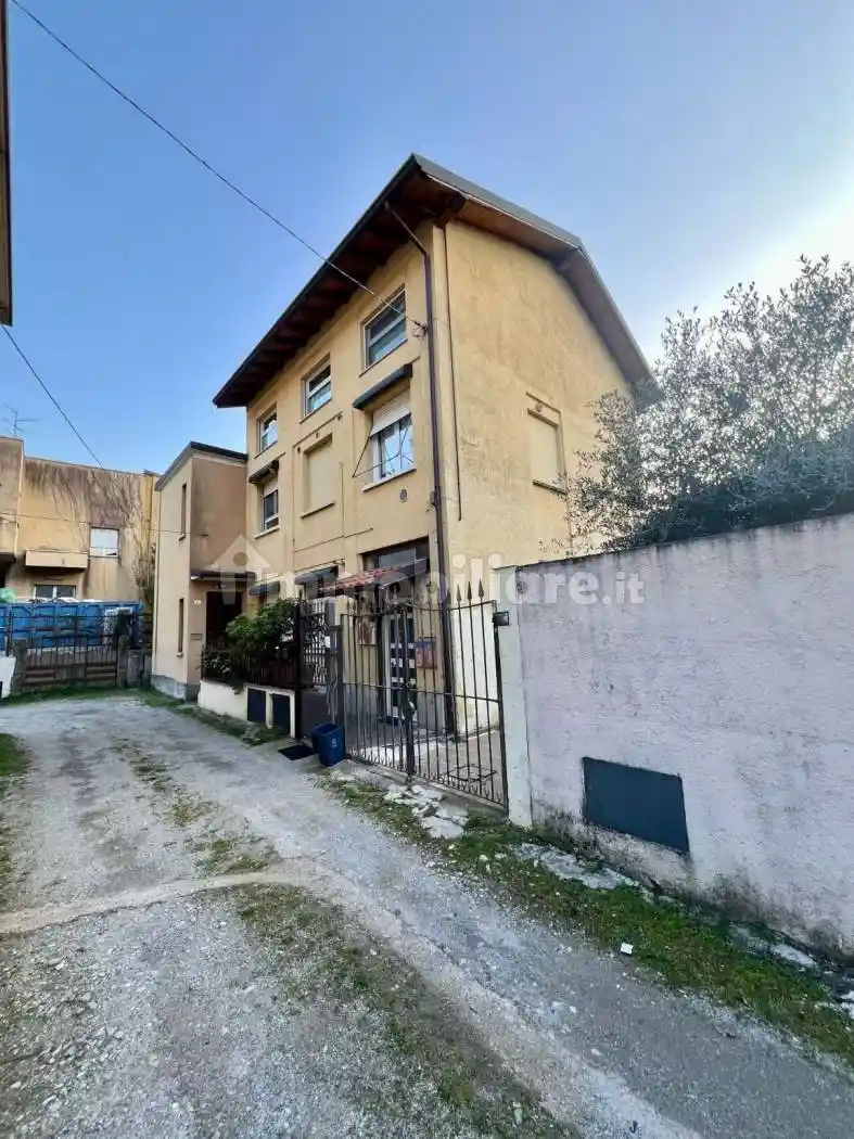 Terratetto plurifamiliare via della Pergola, Belledo, Lecco - foto 3