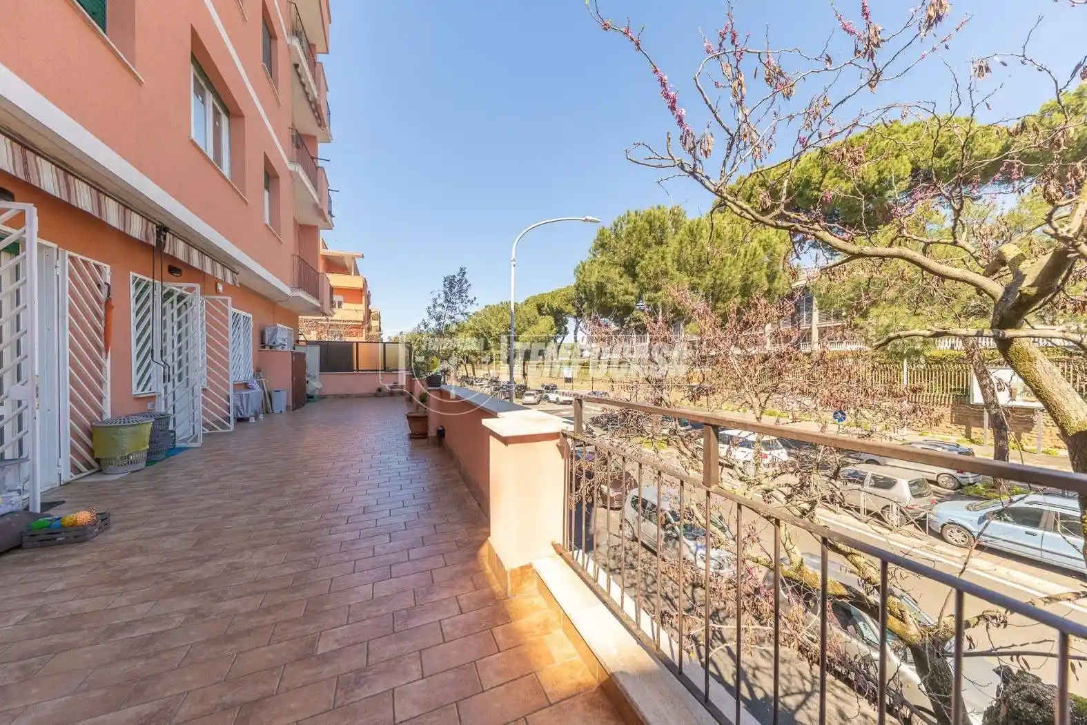 Trilocale via Tuscolana 526, Colli Albani, Roma - foto 2