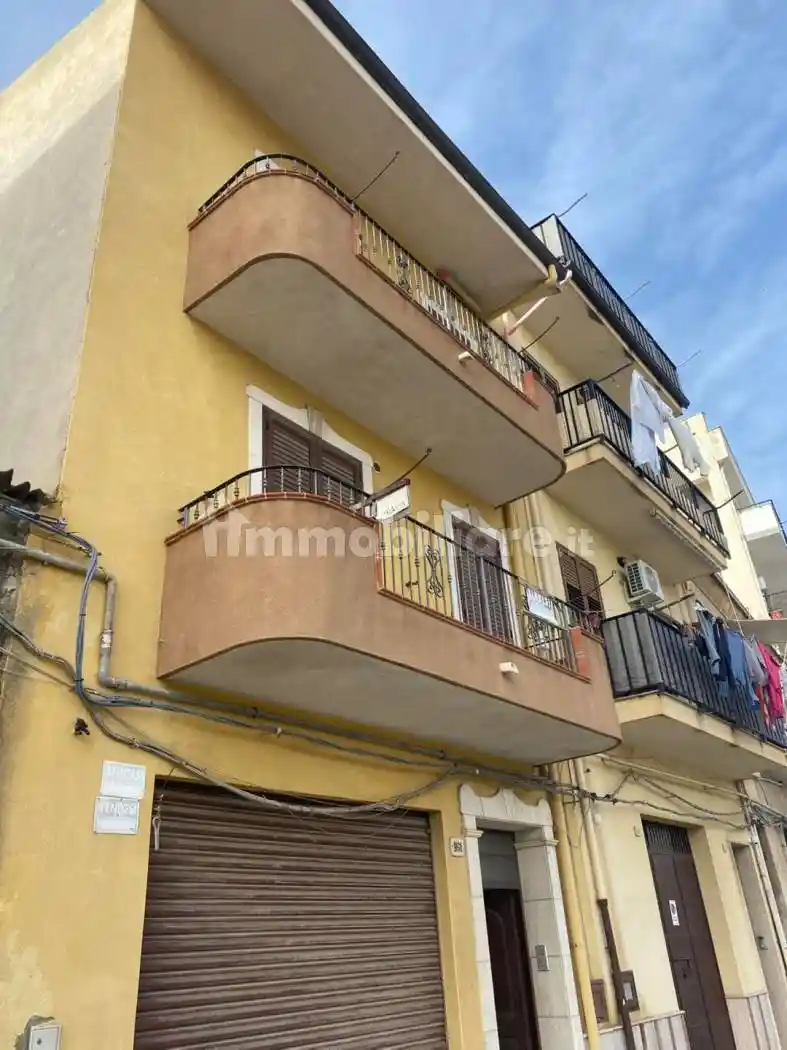 Palazzo - Edificio in vendita a Licata