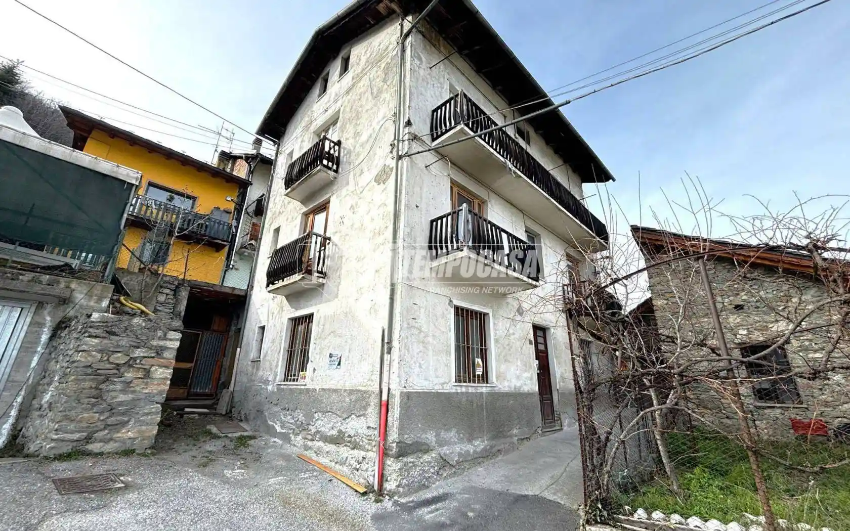 Casa indipendente in vendita a Aosta