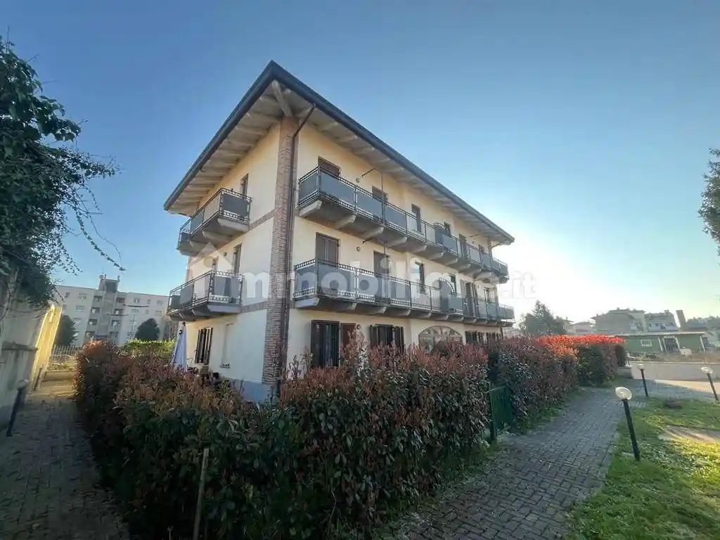 Appartamento in vendita a Bovisio-Masciago