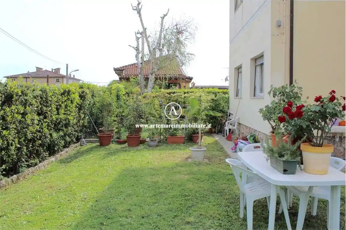 Villa in affitto a Pietrasanta