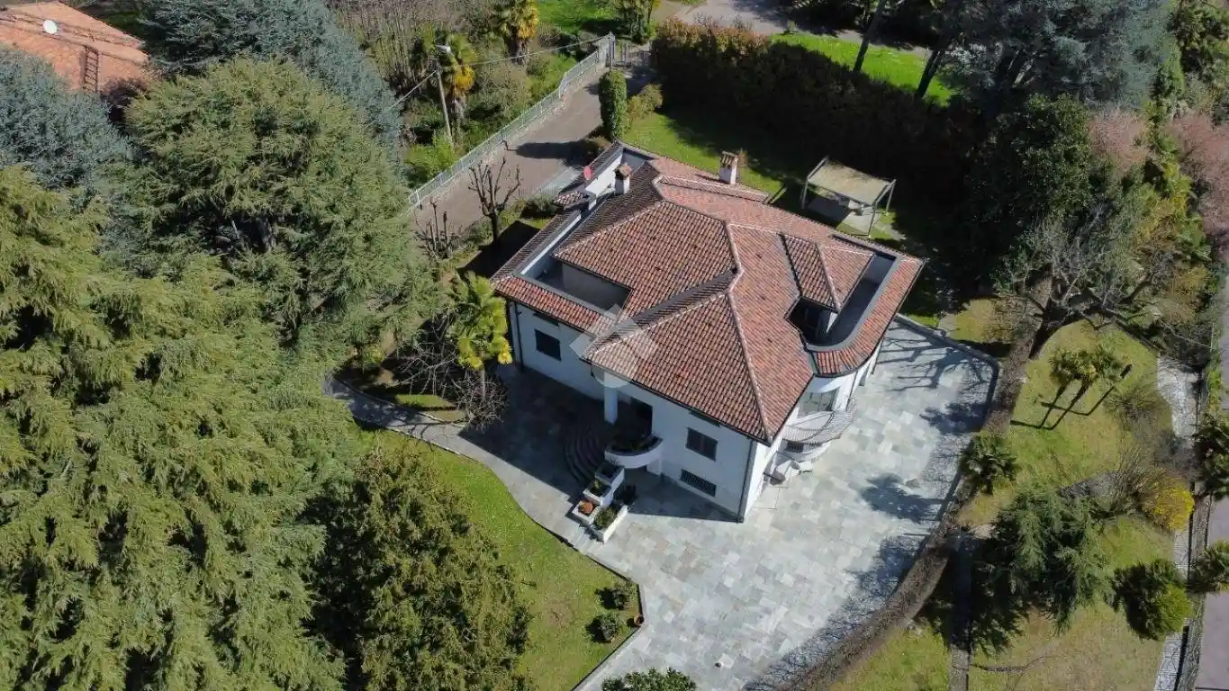 Villa unifamiliare via Dante Alighieri 27, Centro, Bulciago - foto 5