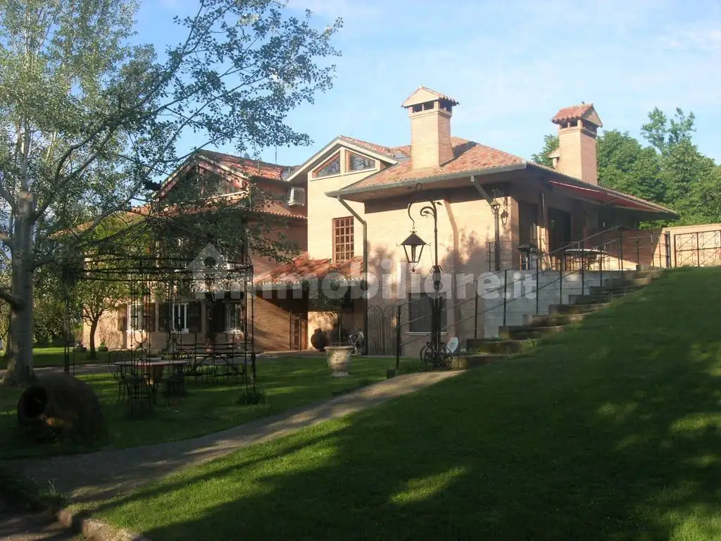 Villa in vendita a Ferrara