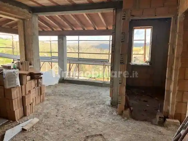 Villa in vendita a Bracciano