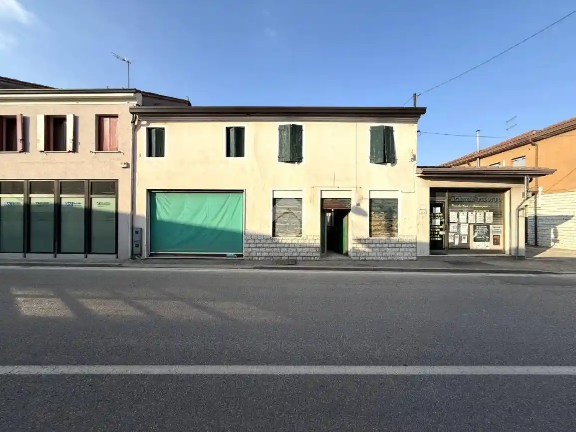 Casa indipendente in vendita a Tombolo