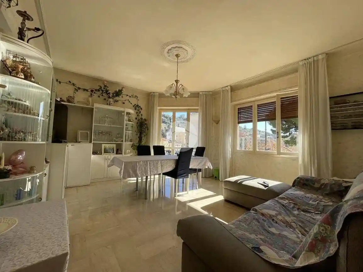 Appartamento in vendita a Sanremo