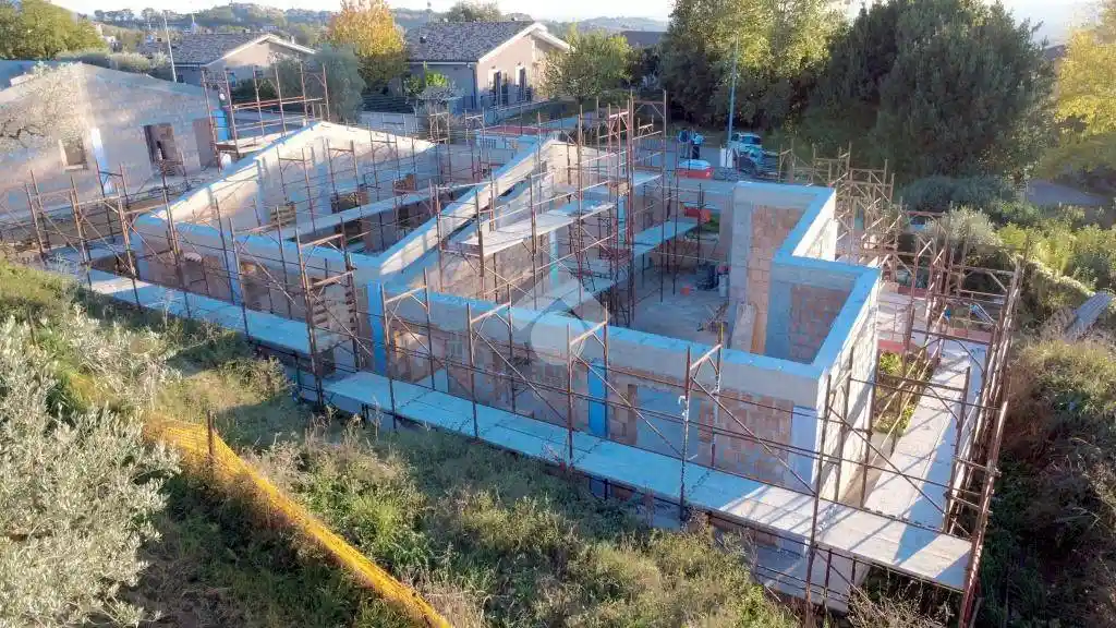 Villa in vendita a Poggio Mirteto